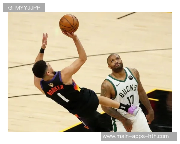 字母哥季前赛首秀表现抢眼轻松拿下13分10板3助助力球队胜利