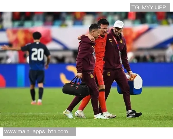 国足缺乏集训中超三强全主力出战但与日韩实力差距明显 国足缺乏集训中超三强全主力出战但与日韩实力差距明显