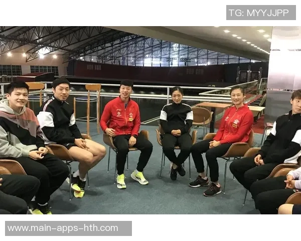 篮网队抵达澳门备战中国赛名宿卡特亲临助阵展现风采 篮网队抵达澳门备战中国赛名宿卡特亲临助阵展现风采