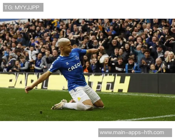 理查利森庆祝英超250场出场里程碑感慨荣幸与感激之情