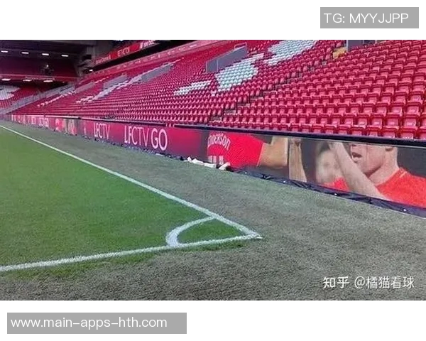 广西外援阿萨莫阿遭遇颈椎骨折意外撞坏场边LED广告牌引发关注 广西外援阿萨莫阿遭遇颈椎骨折意外撞坏场边LED广告牌引发关注