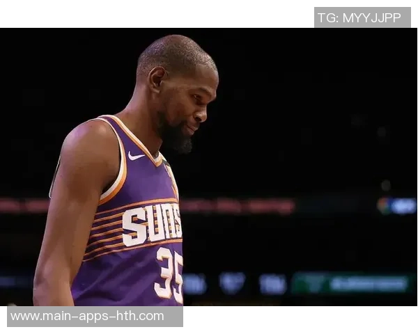 杜兰特称赞谢泼德训练营表现称其侵略性提升球队整体水平