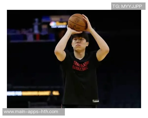 杨瀚森单节狂砍14分震撼全场撕裂之城见证惊艳个人秀 杨瀚森单节狂砍14分震撼全场撕裂之城见证惊艳个人秀