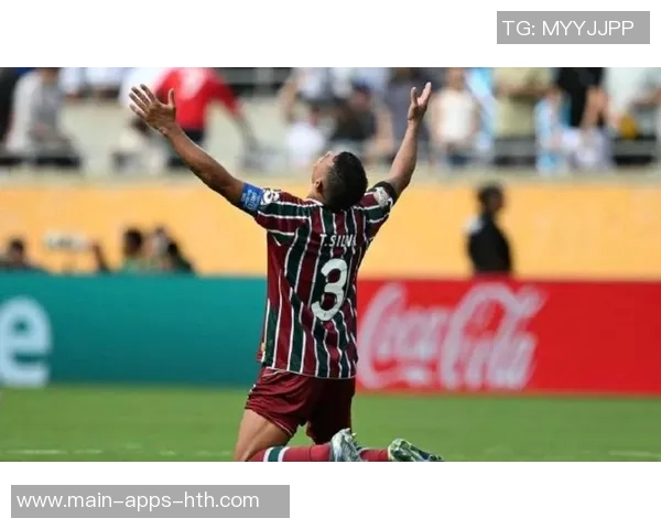 41岁弟媳自由身离开弗鲁米嫩塞力争重返米兰与欧洲赛场